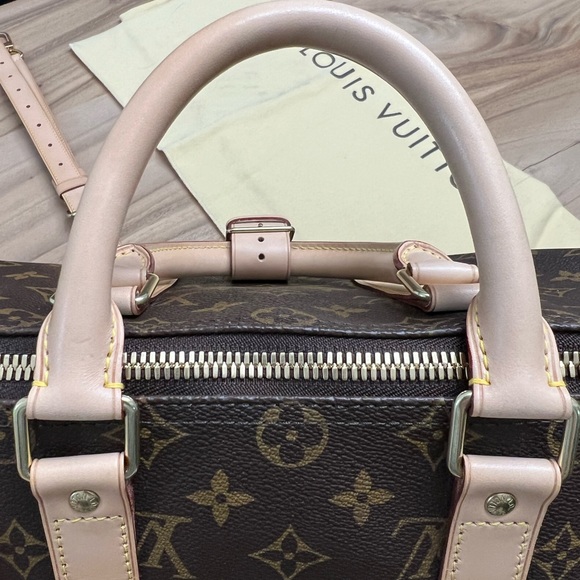 SOLD.  Louis Vuitton Keepall Bandoulière 45 with strap - Picture 8 of 15